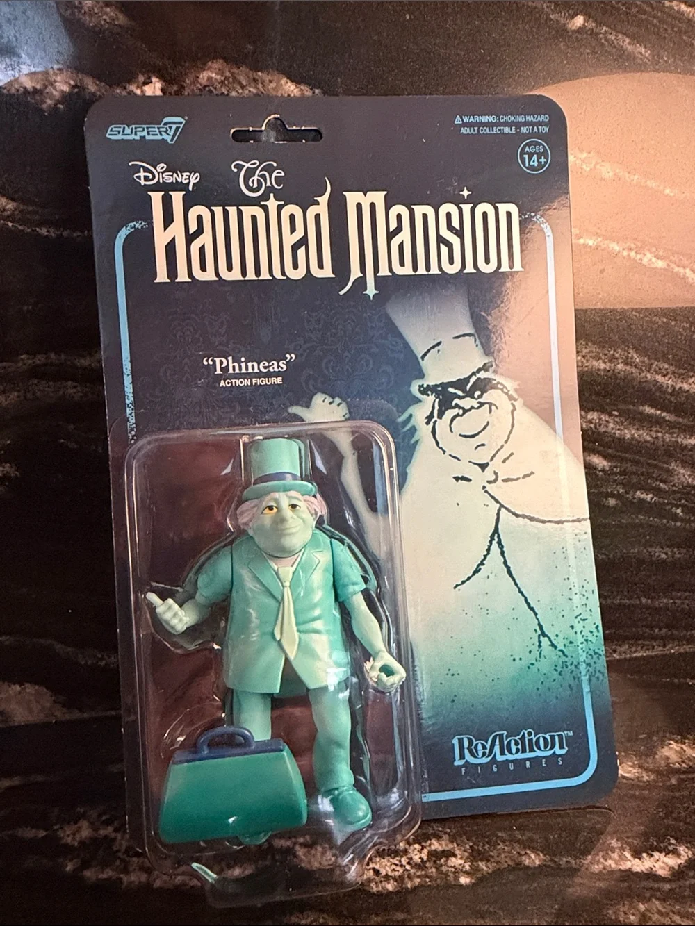 Disney The Haunted Mansion Hitchhiking Ghost Figures